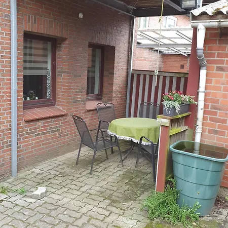 Apartment Schoene In Zentraler Ortslage Ahrensbok