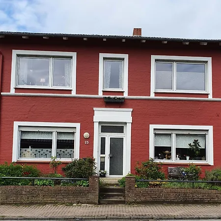 Schoene In Zentraler Ortslage Apartment